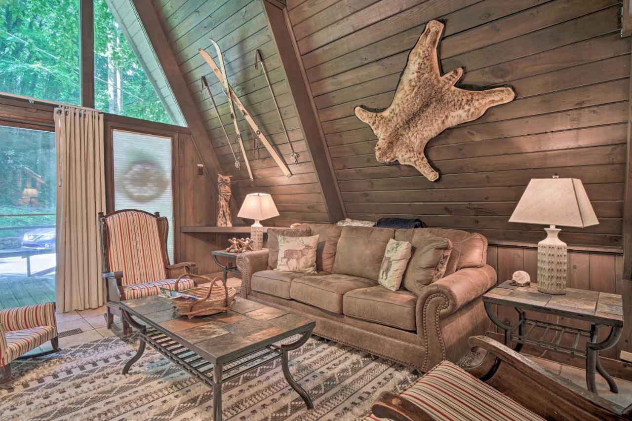 Snuggle Inn In The Heart Of Chalet Village! Gatlinburg Kültér fotó