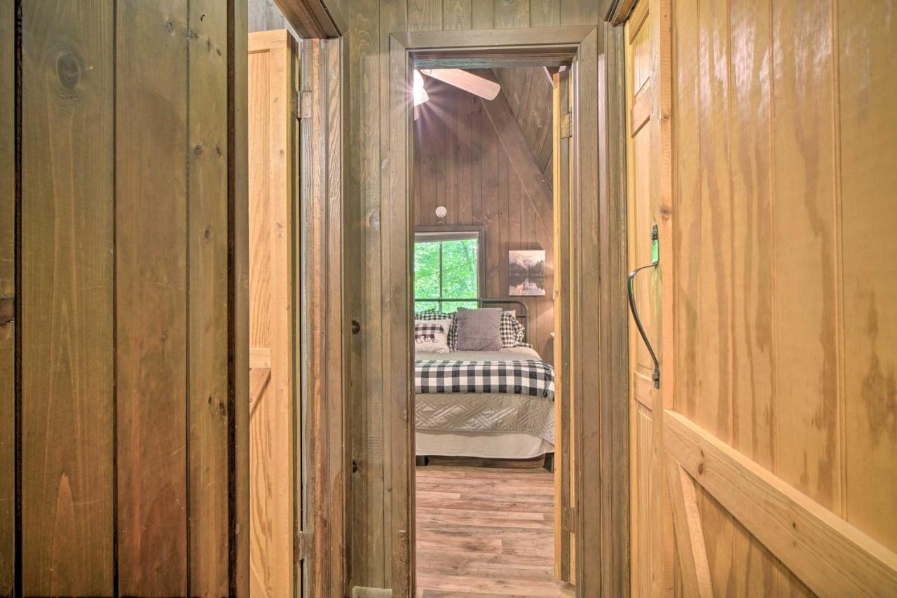 Snuggle Inn In The Heart Of Chalet Village! Gatlinburg Kültér fotó