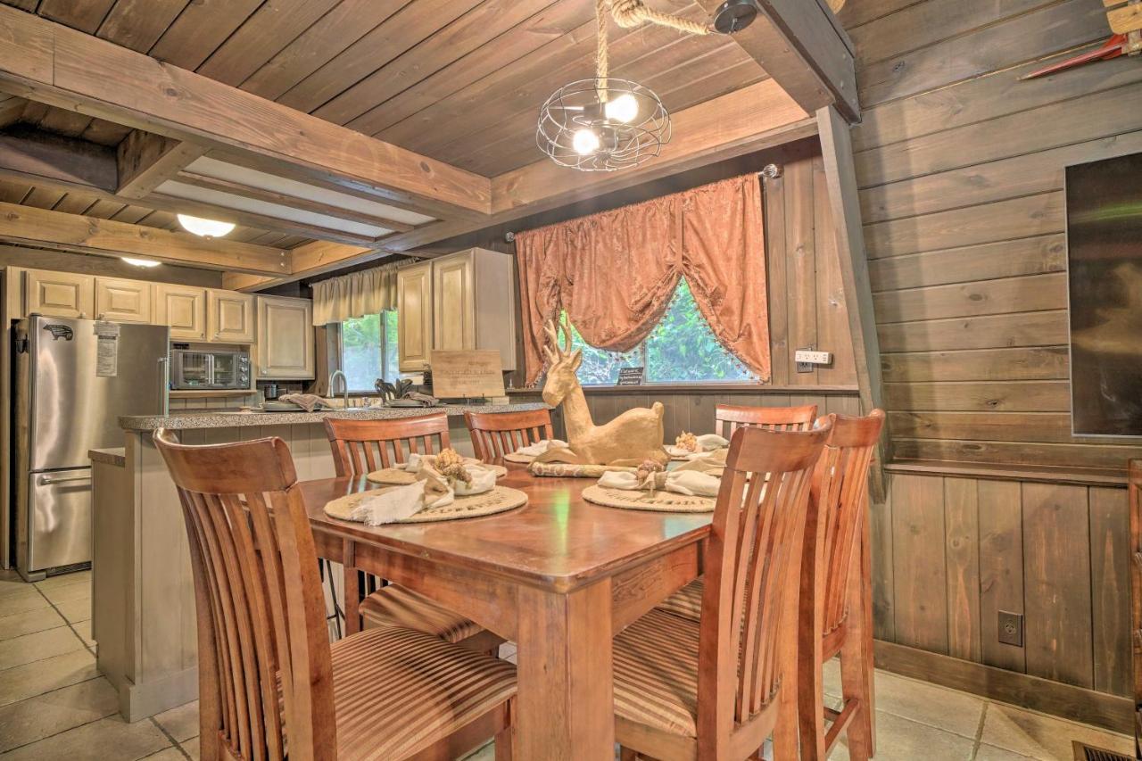 Snuggle Inn In The Heart Of Chalet Village! Gatlinburg Kültér fotó