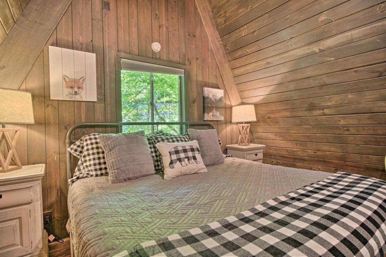 Snuggle Inn In The Heart Of Chalet Village! Gatlinburg Kültér fotó