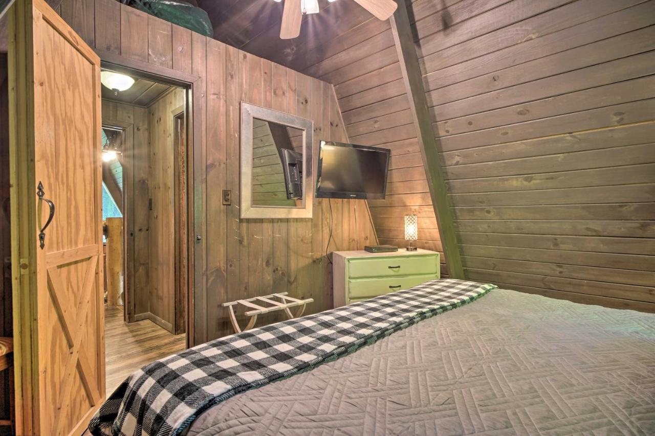 Snuggle Inn In The Heart Of Chalet Village! Gatlinburg Kültér fotó